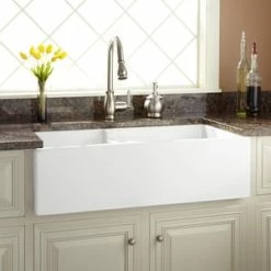 Outlet 🔔 Signature Hardware Risinger 36 x 18 in. Fireclay Double Bowl Farmhouse Kitchen Sink in White 💯